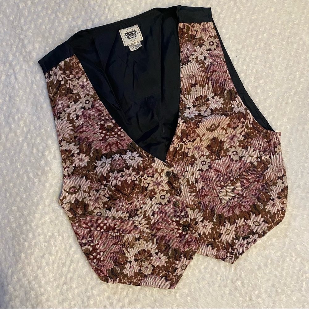 𝅺vintage floral Cotton Castle vest